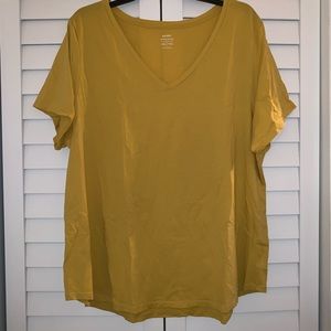*CLOSET CLEANOUT* NWOT Old Navy Mustard Tee